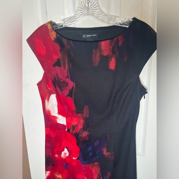 INC International Concepts Dress SZ 4 Black Red Abstract Floral Print Sheath - Picture 5 of 14